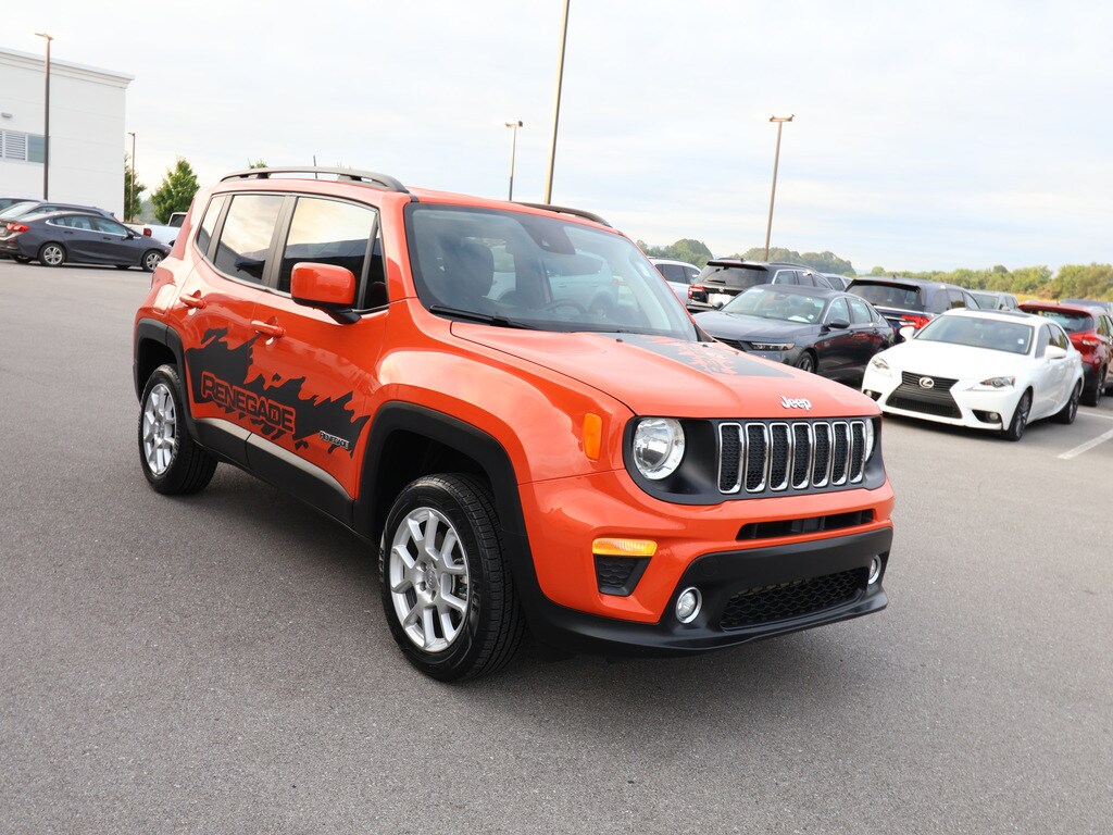 2021 Jeep Renegade Latitude photo 3