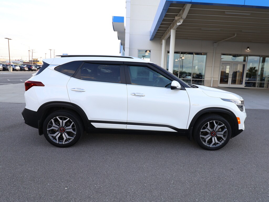 2021 Kia Seltos SX photo 4