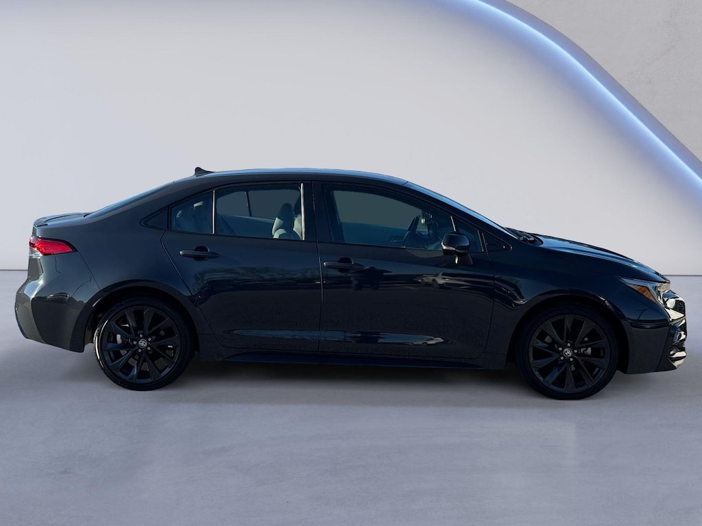 Used 2024 Toyota Corolla SE Sedan