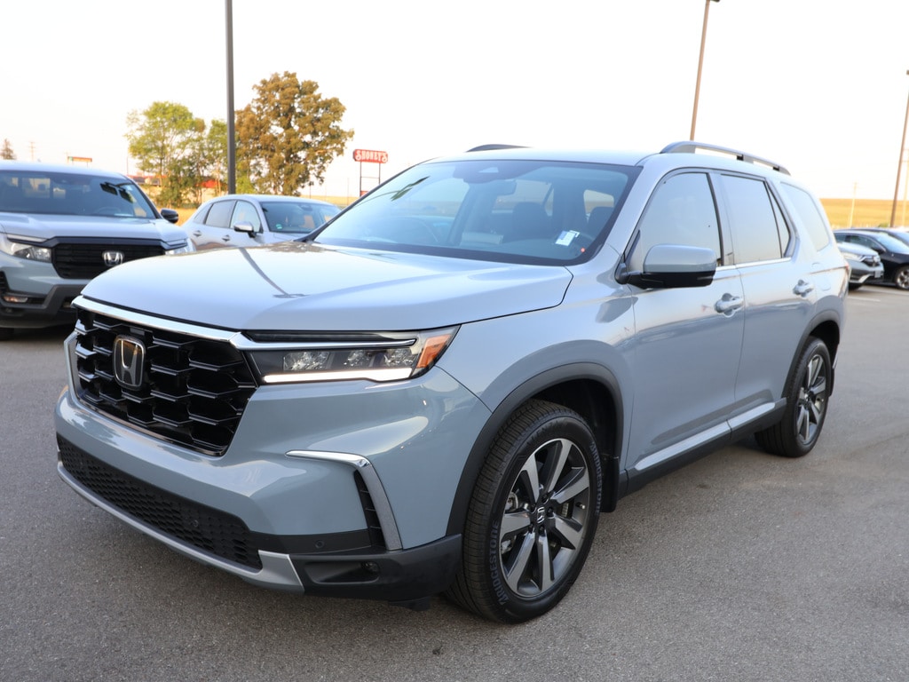 Certified 2025 Honda Pilot Touring AWD SUV