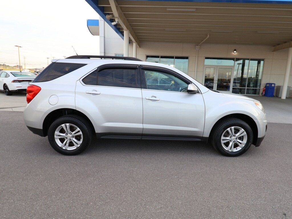 2013 Chevrolet Equinox LT photo 3