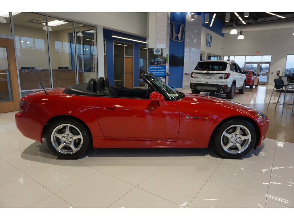 2001 Honda S2000 Base photo 4