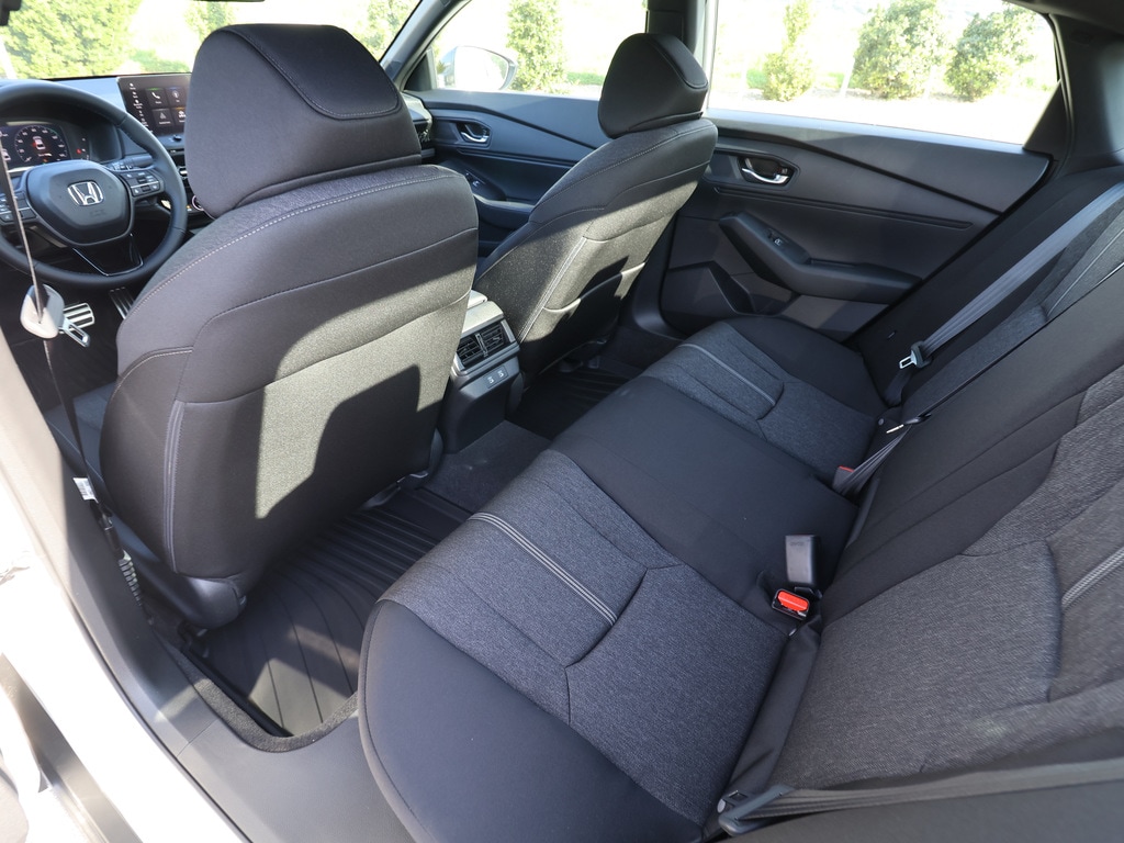 2025 Honda Accord Hybrid Sport - Photo 19