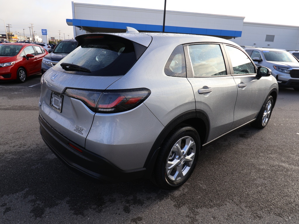 2025 Honda HR-V LX - Photo 6