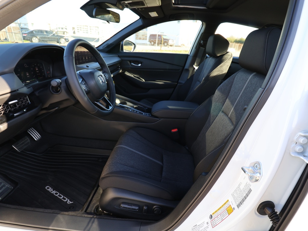 2025 Honda Accord Hybrid Sport - Photo 10