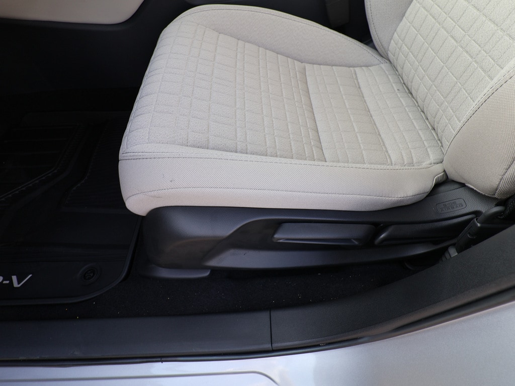 2025 Honda HR-V LX - Photo 12