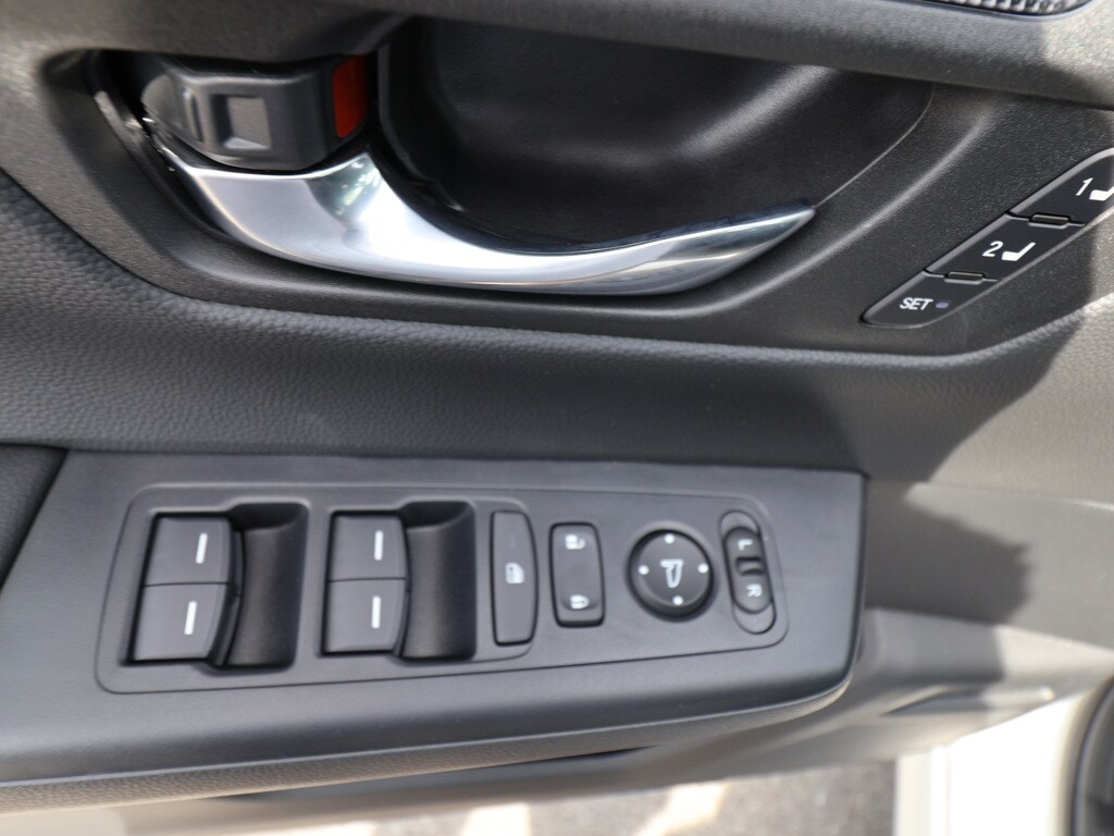 2026 Honda CR-V Sport-L - Photo 13