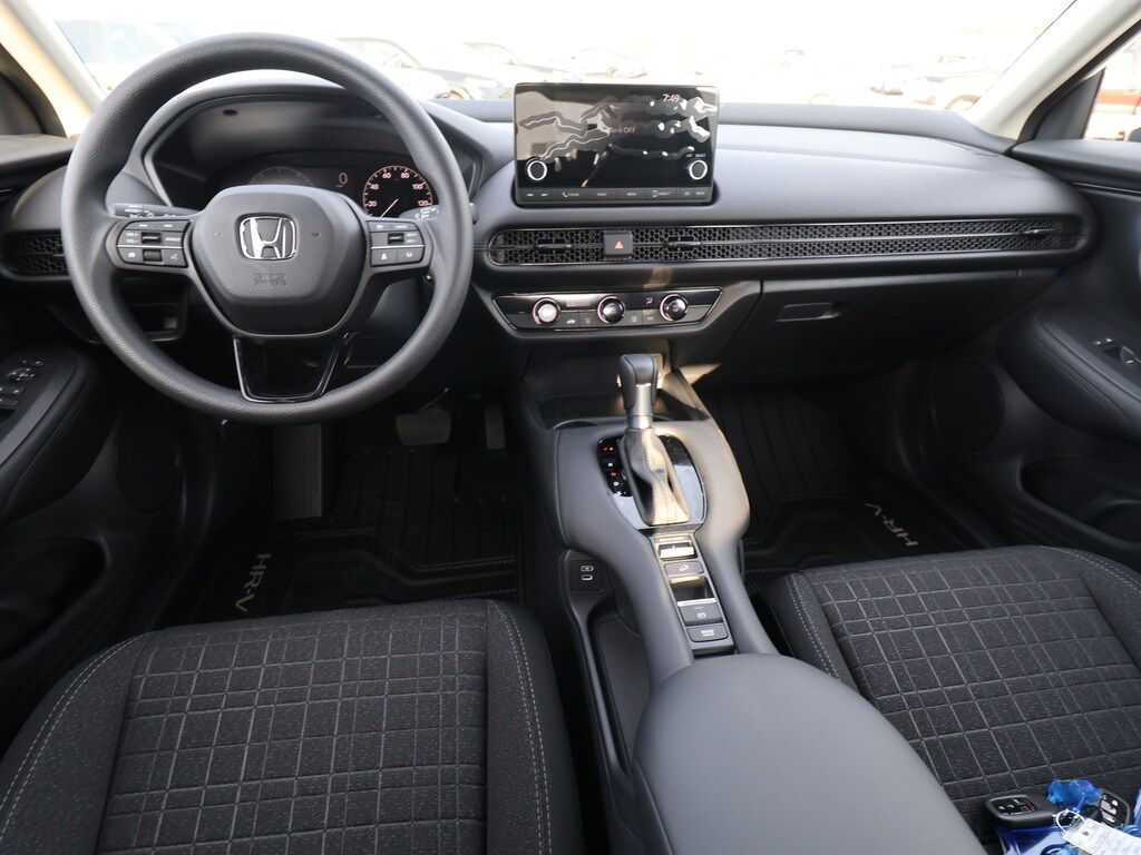 2025 Honda HR-V LX - Photo 16