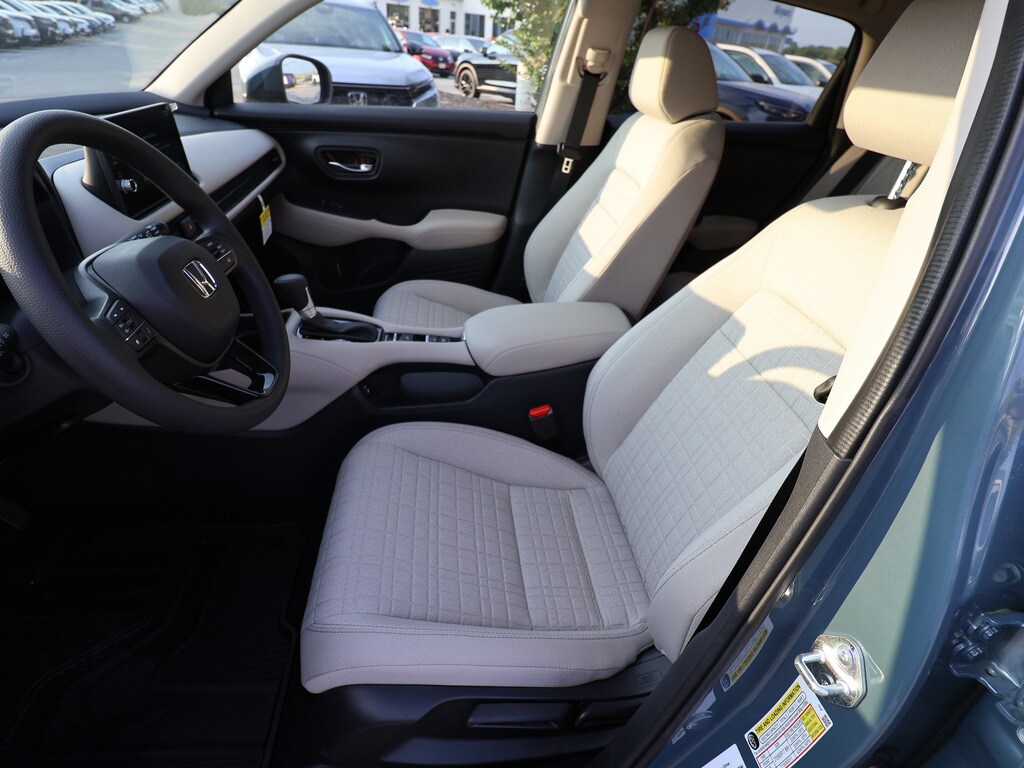 2026 Honda HR-V LX - Photo 11