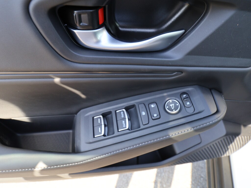 2025 Honda Accord Hybrid Sport - Photo 17