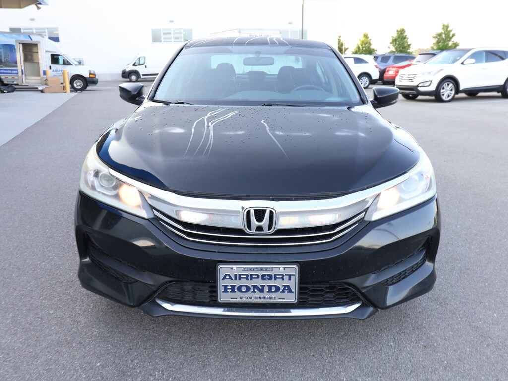 2016 Honda Accord LX photo 2