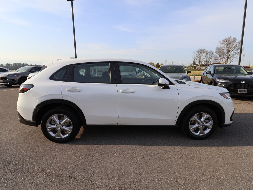 2025 Honda HR-V LX - Photo 7