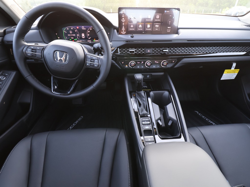 2025 Honda Accord Hybrid EX-L - Photo 19