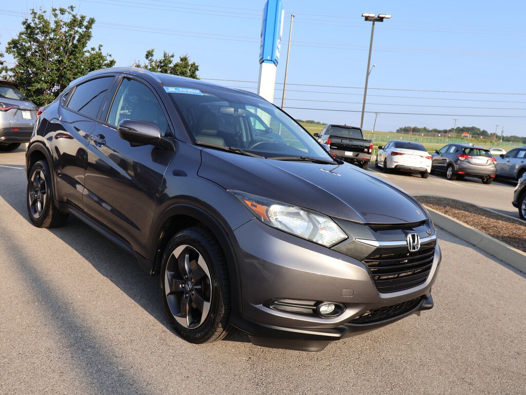 2018 Honda HR-V EX-L photo 3