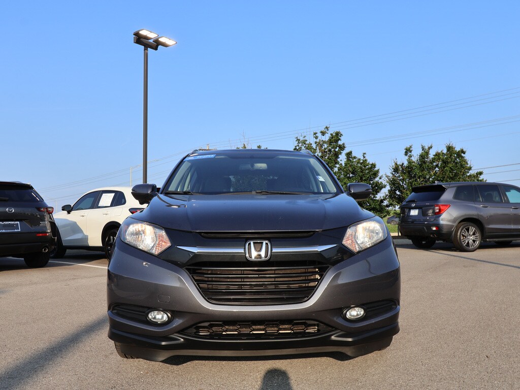 2018 Honda HR-V EX-L photo 2