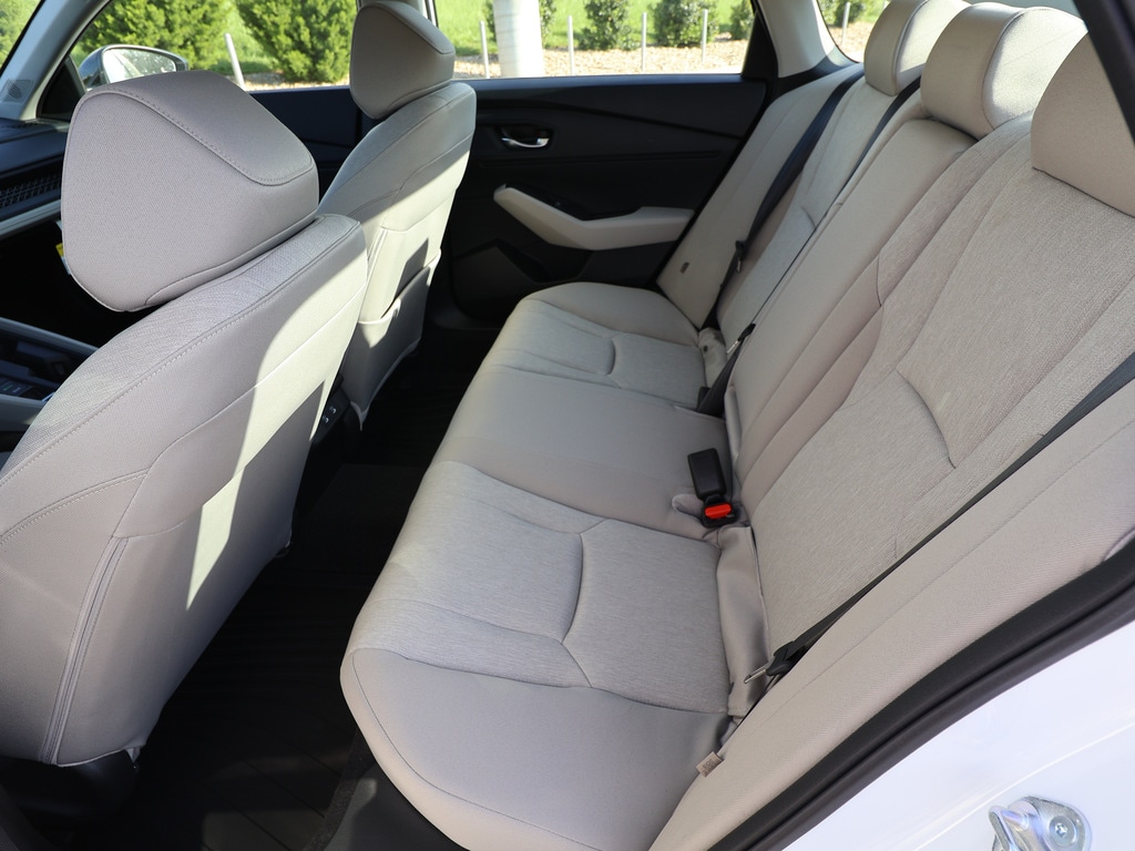 2025 Honda Accord SE - Photo 17