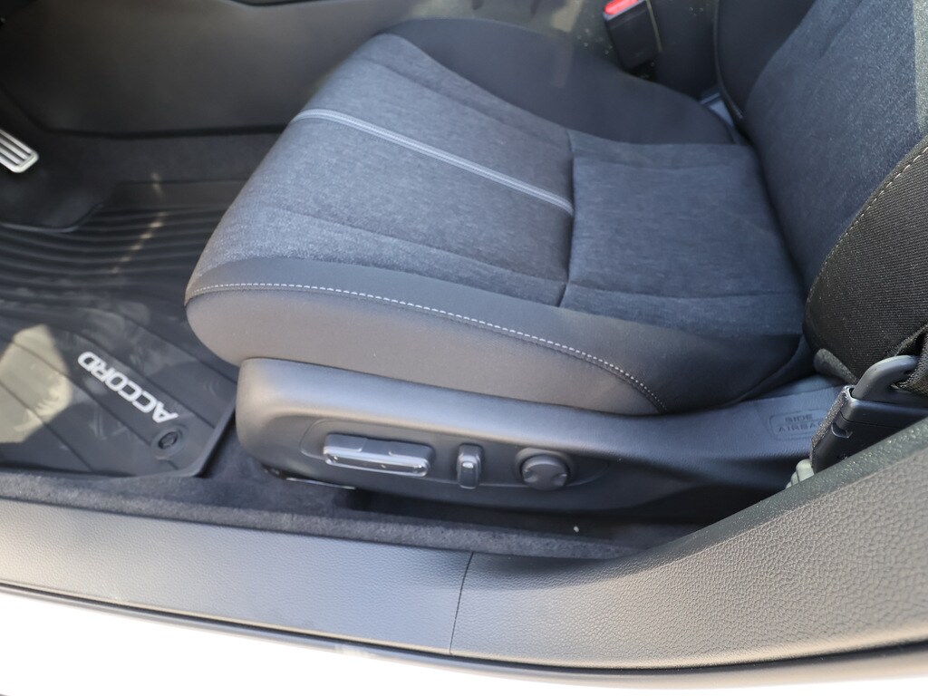 2025 Honda Accord Hybrid Sport - Photo 14