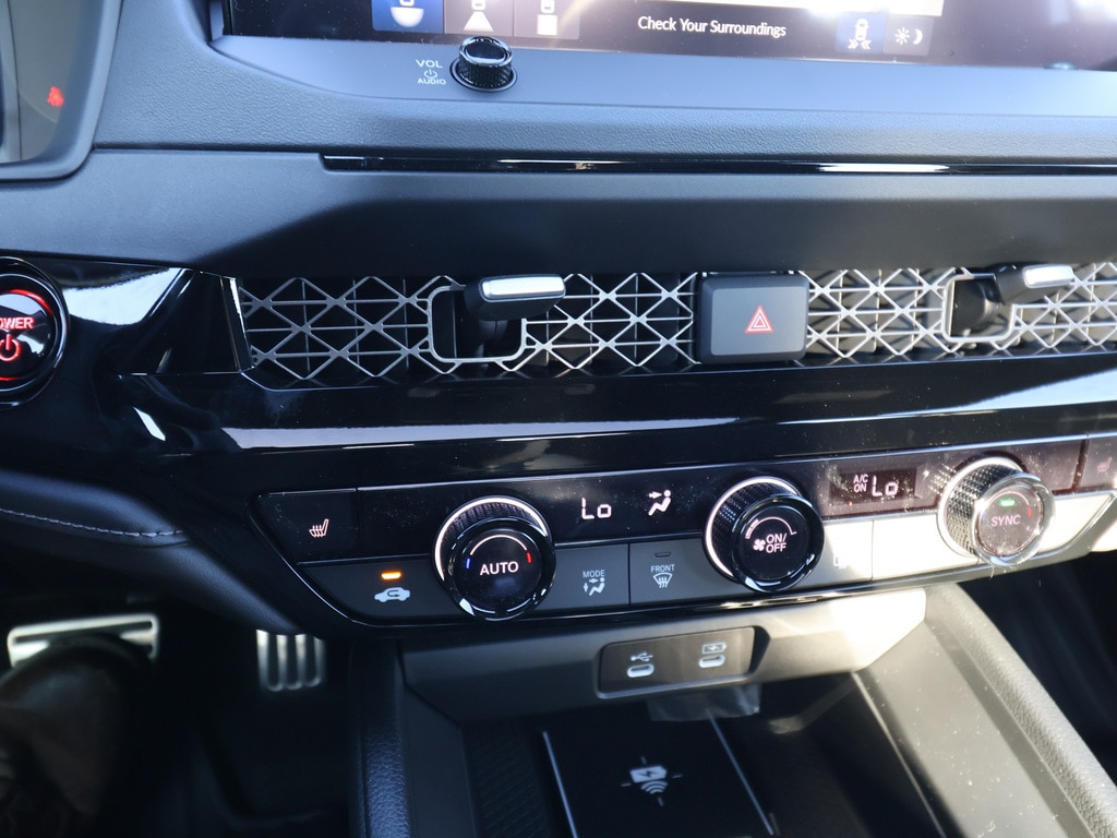2025 Honda Accord Hybrid Sport - Photo 17