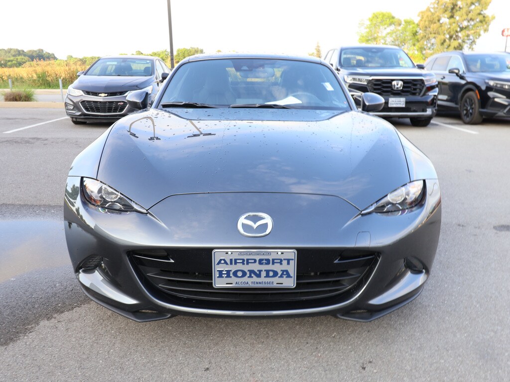 2023 Mazda MX-5 Miata Miata RF Grand Touring photo 2