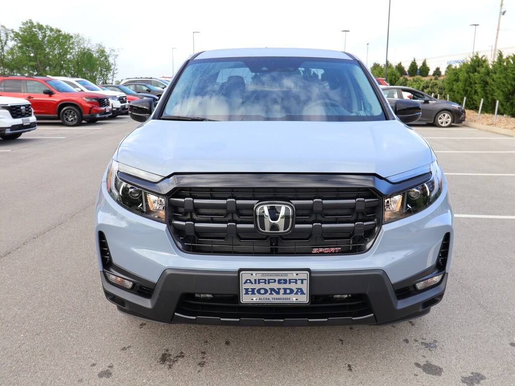 2025 Honda Ridgeline Sport - Photo 2