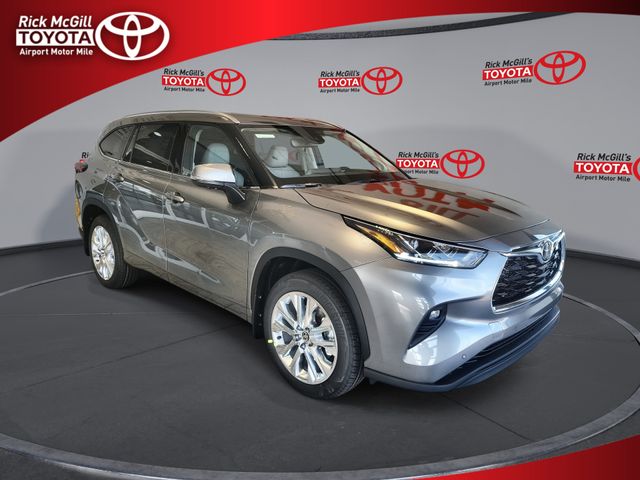 Heavy Metal 2026 Toyota Highlander SUV / Crossover All-Wheel Drive 8-Speed Automatic