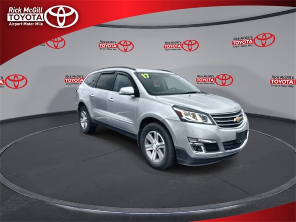 Used 2017 Chevrolet Traverse LT w/2LT SUV