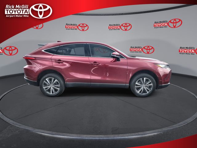2023 Toyota Venza LE - Photo 9