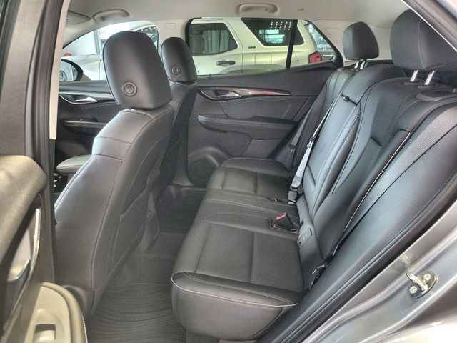 2023 Buick Envision Essence - Photo 22