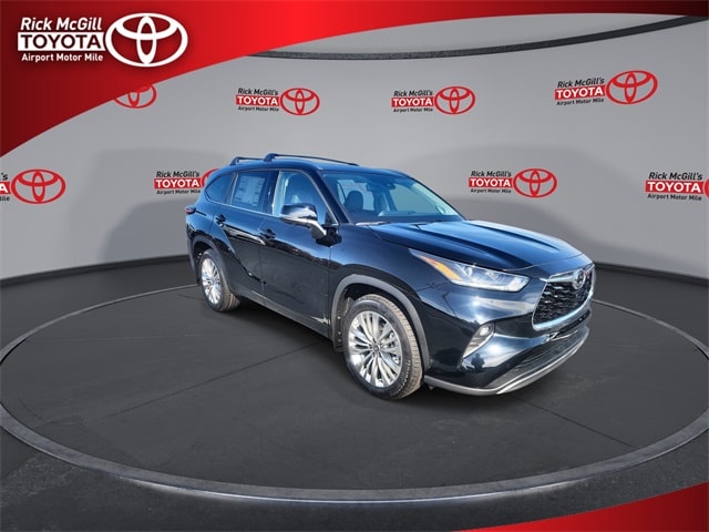 2026 Toyota Highlander Hybrid SUV 