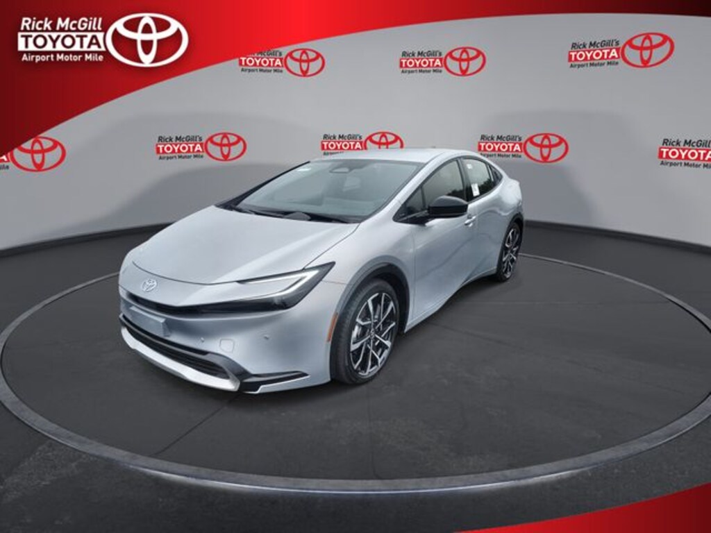 New 2026 Toyota Prius Plug-in Hybrid XSE Hatchback