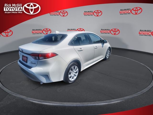 2024 Toyota Corolla LE - Photo 8