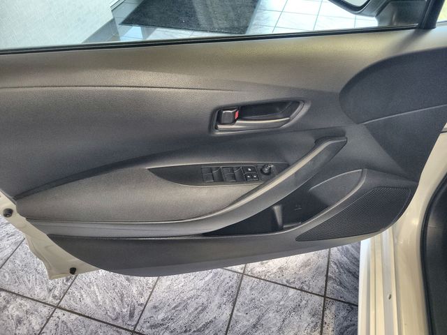 2024 Toyota Corolla LE - Photo 13