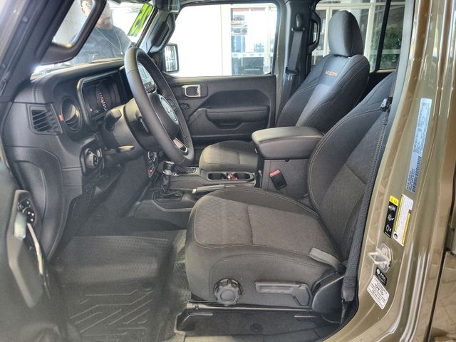 2025 Jeep Gladiator Mojave - Photo 12