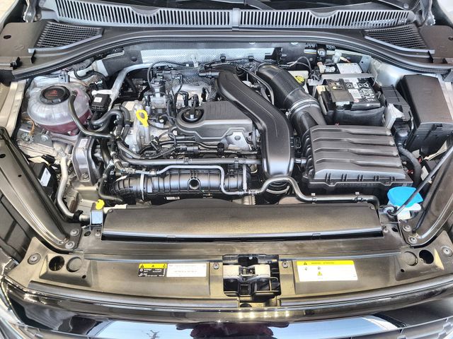 2024 Volkswagen Jetta Sport - Photo 25