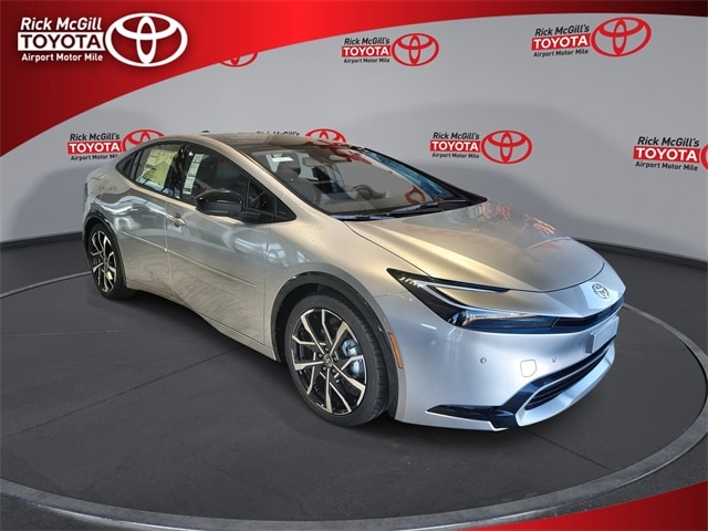 2026 Toyota Prius XSE Premium's photo