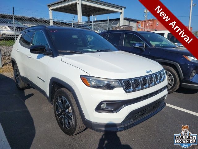 2023 Jeep Compass Limited 4X4's photo