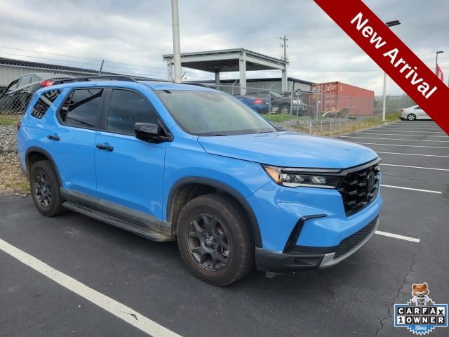 2024 Honda Pilot TrailSport AWD's photo