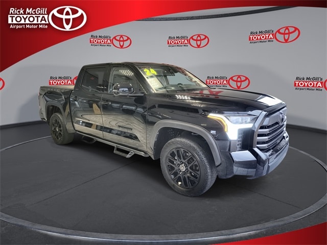 2024 Toyota Tundra Limited's photo
