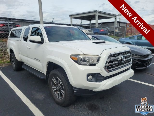 2017 Toyota Tacoma's photo