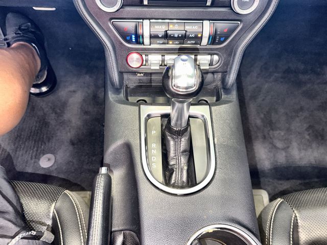 2021 Ford Mustang EcoBoost Premium - Photo 20