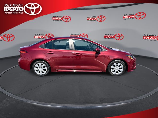2023 Toyota Corolla LE - Photo 9