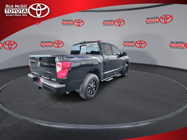 2020 Nissan Titan S - Photo 8