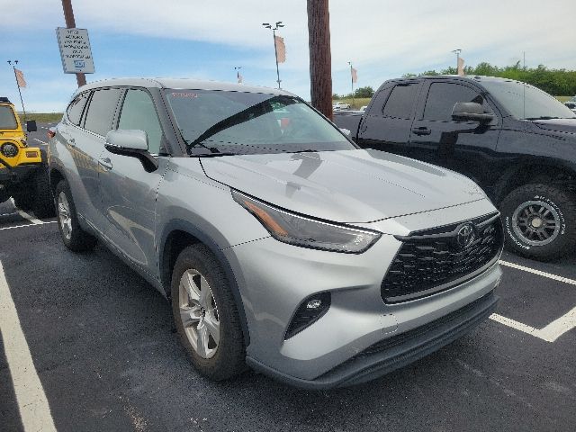 2022 Toyota Highlander SUV 