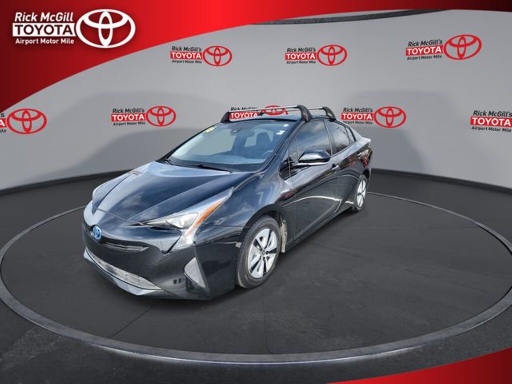 Used 2016 Toyota Prius Hatchback