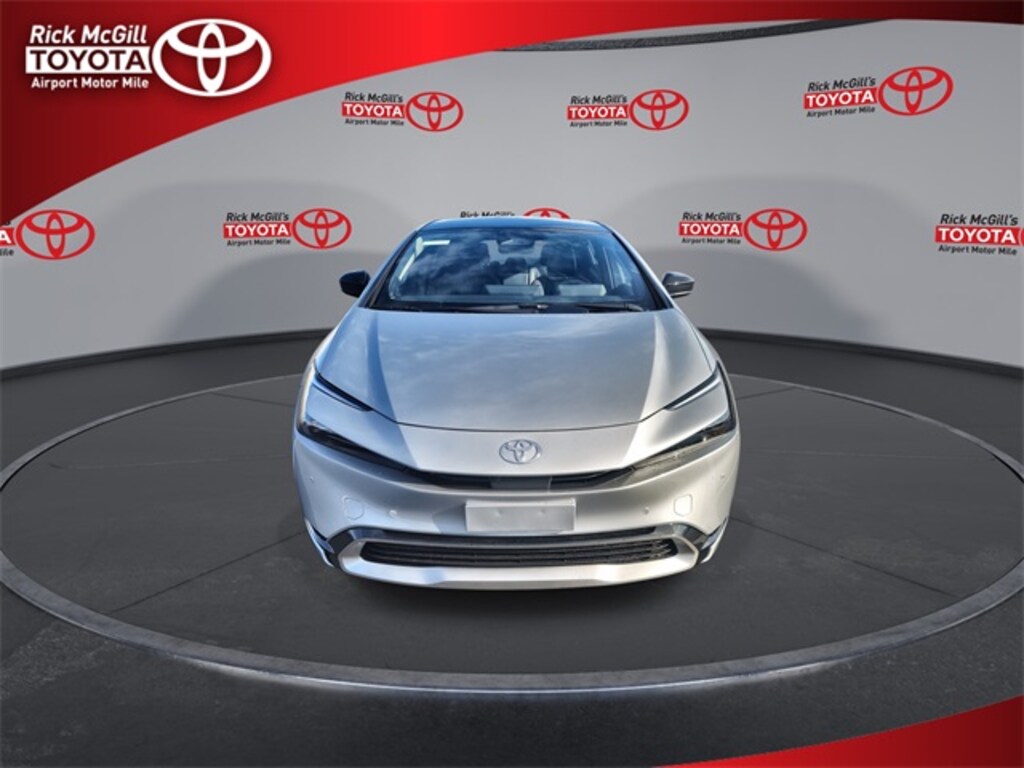 New 2026 Toyota Prius Plug-in Hybrid XSE Premium Hatchback