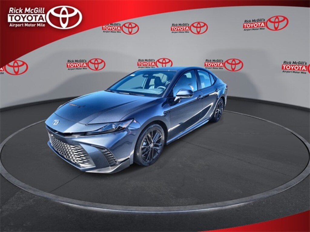 New 2026 Toyota Camry SE Sedan