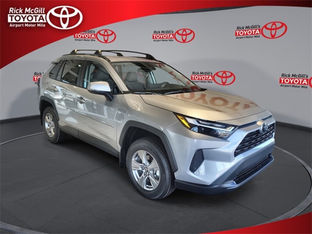 New 2025 Toyota RAV4 XLE SUV