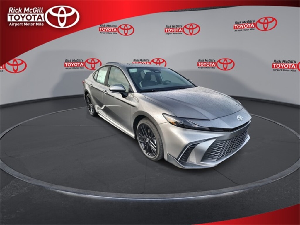 New 2026 Toyota Camry SE Sedan
