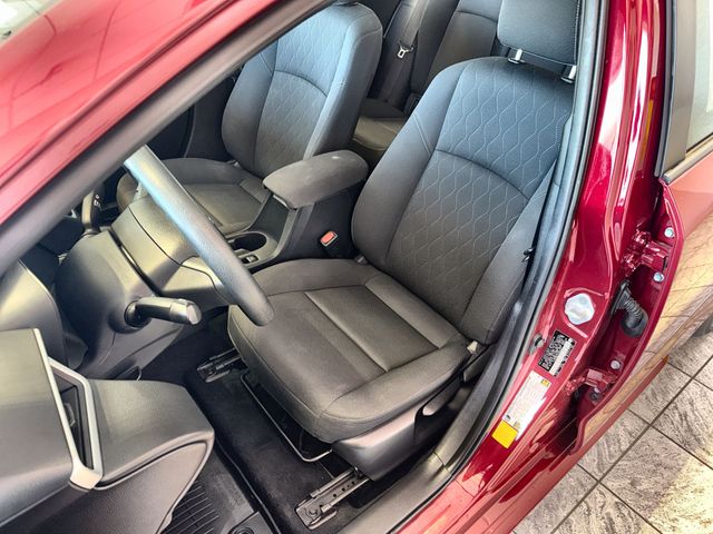 2023 Toyota Corolla LE - Photo 11