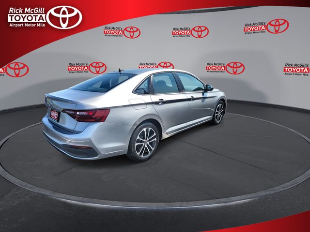 2024 Volkswagen Jetta Sport - Photo 8